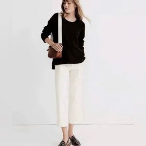 🌺Madewell Thompson black pocket crewneck sweater. Size S. NWT.